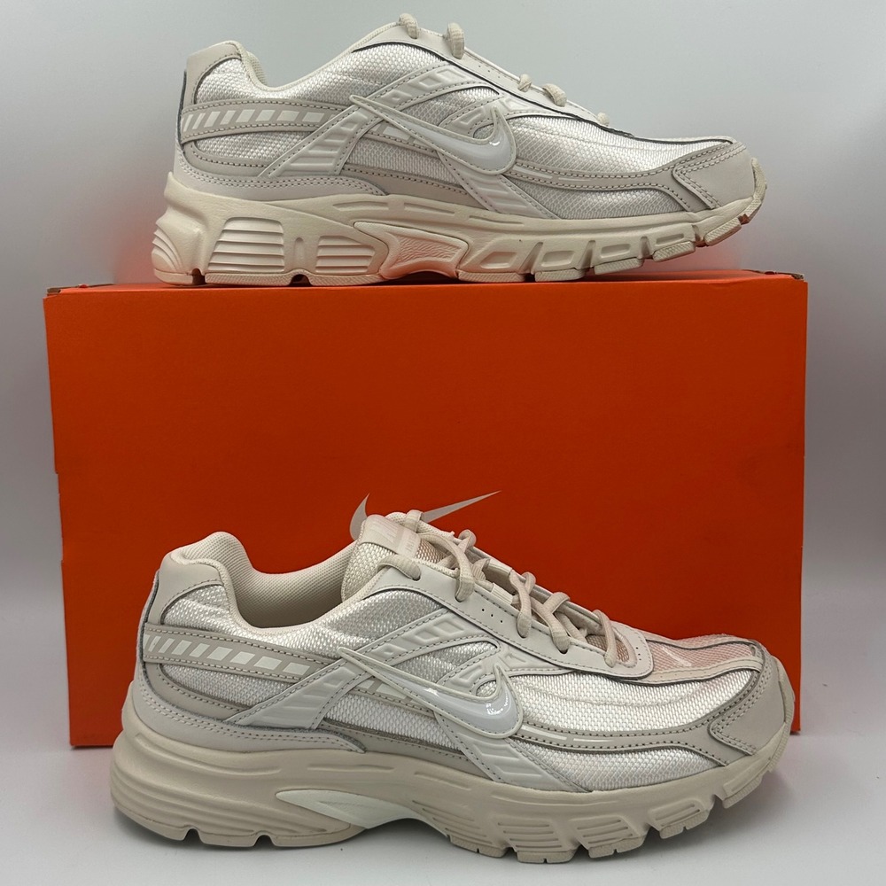 Nike Initiator WMNS 9 Cream Ivory Sail Y2K Runner Dad Shoe Retro NIB Minimalist - Picture 5 of 14
